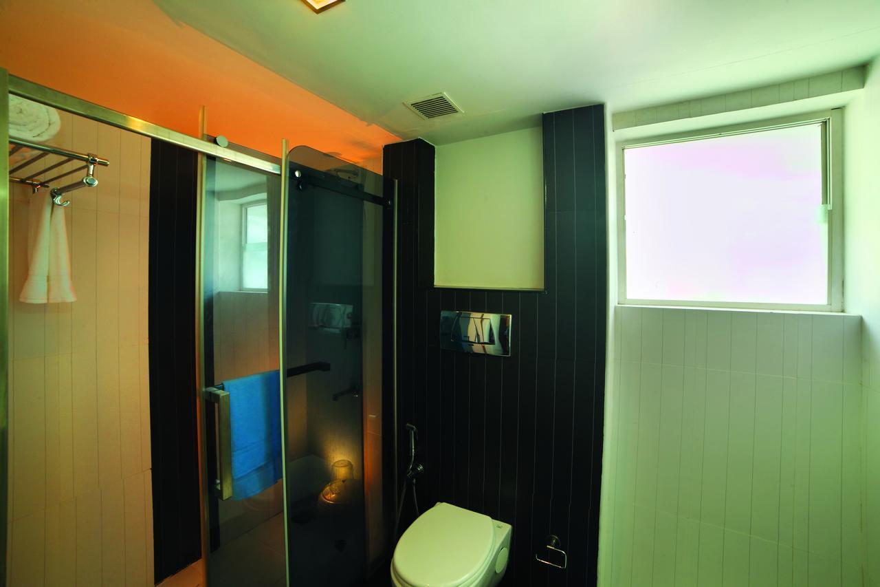 Hotel Zodiac Regency Kollam Buitenkant foto