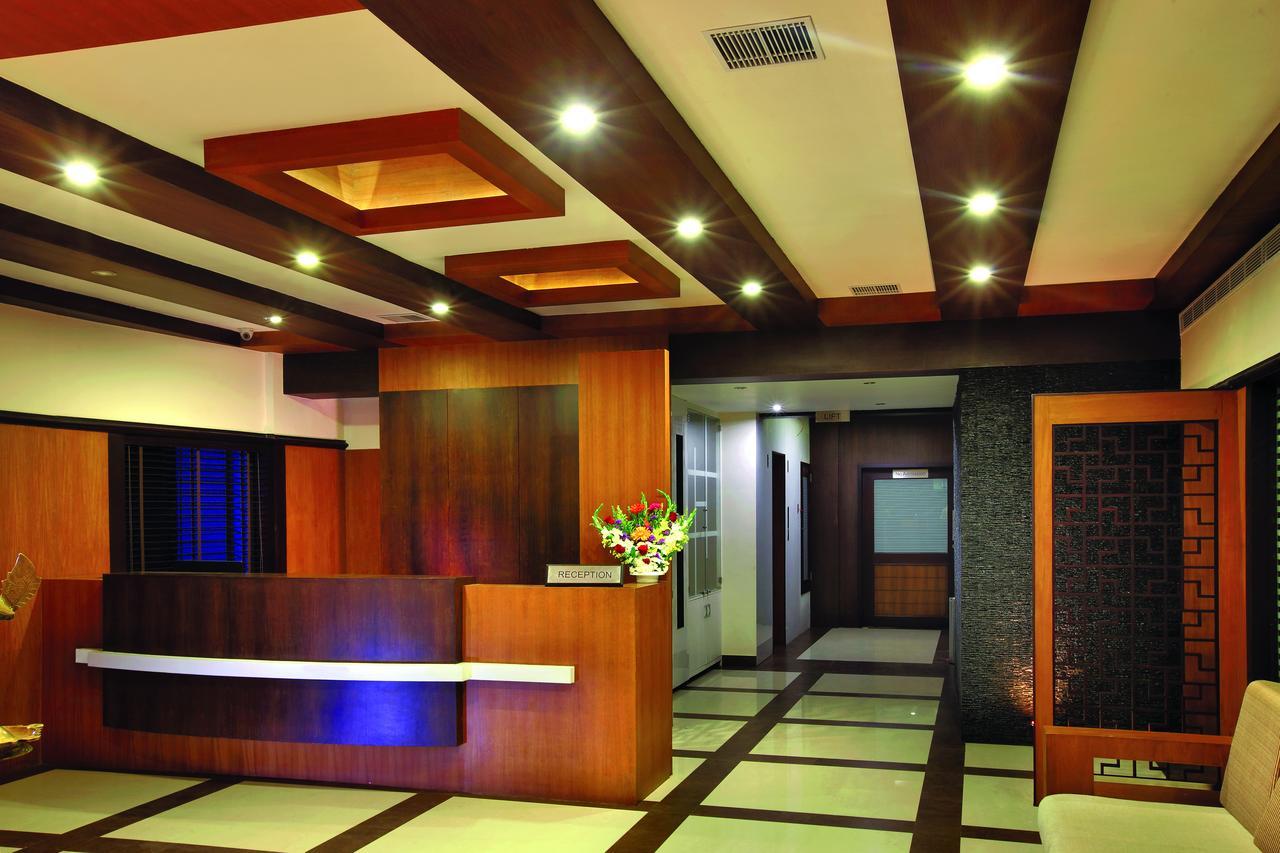 Hotel Zodiac Regency Kollam Buitenkant foto